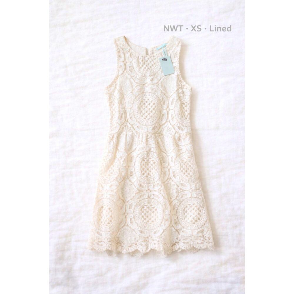 Kimchi Blue Crochet Lace Dress XS White Lined Sleeveless Shift NWT